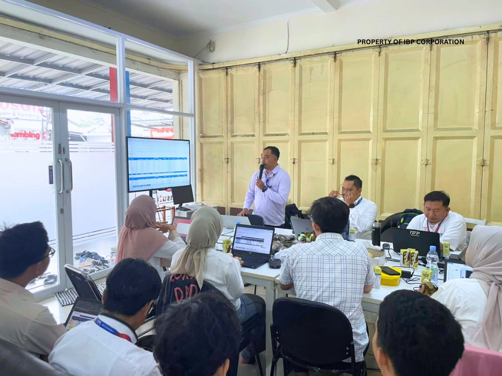 Suasana In-House Training IBP Corporation membahas implementasi sistem Coretax untuk pelaporan pajak.