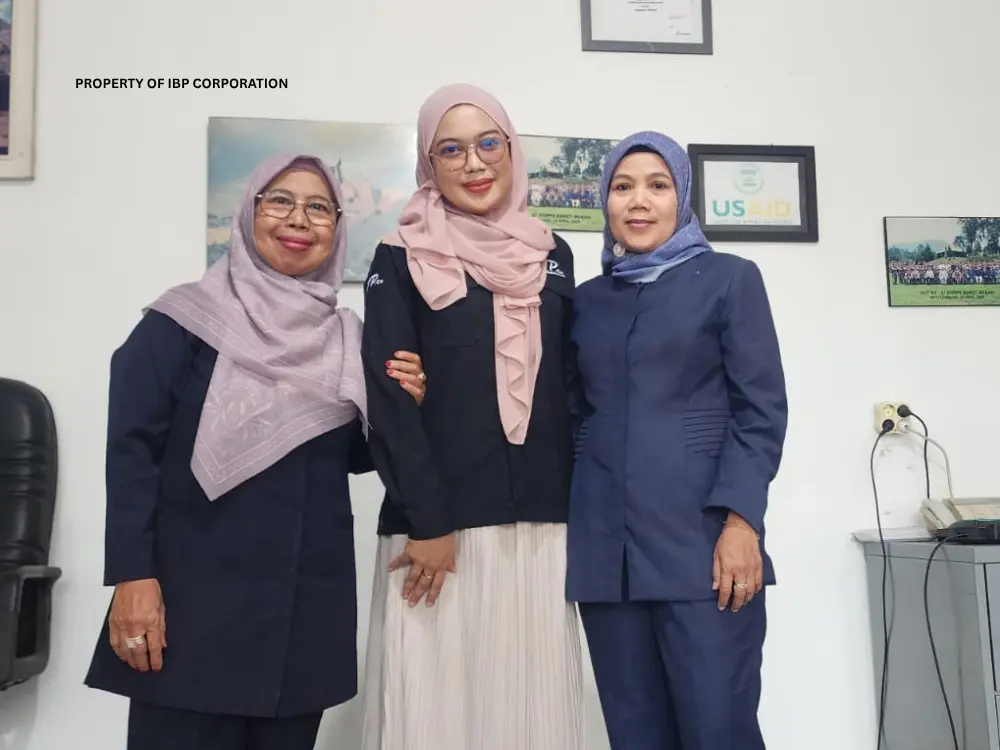 Tim IBP Consultant sedang melakukan visit dan konsultasi pajak langsung dengan klien.